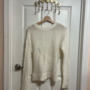 Abercrombie & Fitch White Crew Neck Sweater with Open-Knit Texture